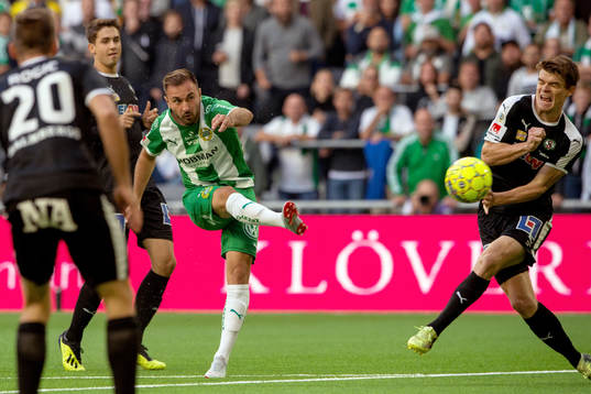 Hammarbys Muamer Tankovic gör 1-0