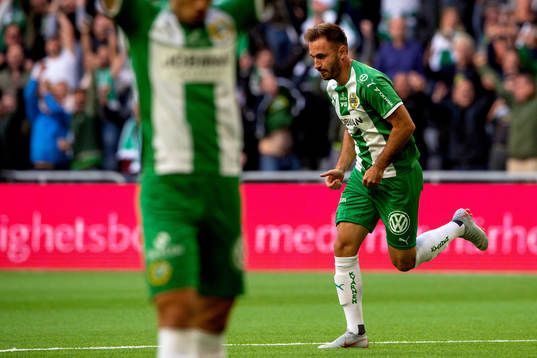 Hammarbys Muamer Tankovic jublar