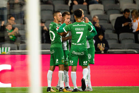 Hammarbys Muamer Tankovic jublar