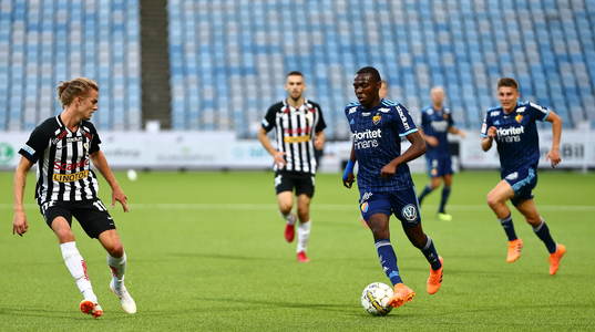 Edward Chilufya och Sylviaspelare