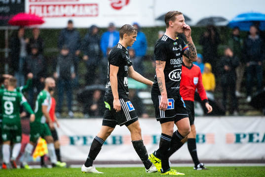 Carlstads Eric Forsberg och Erik Sachs deppar