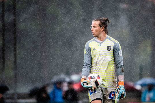 Carlstads målvakt Tobias Johansson deppar