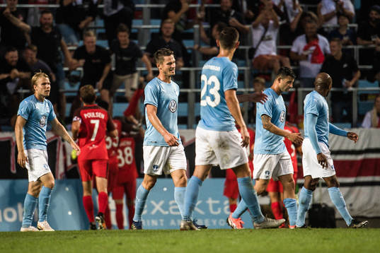 Markus Rosenberg of Malmö FF looks dejected