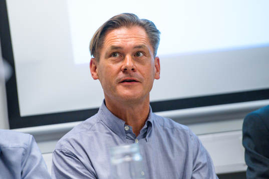 Dr Tim Crabbe