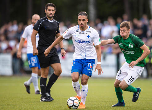 Norrköpings Alexander Jakobsen och Brottbys Luca Franzi