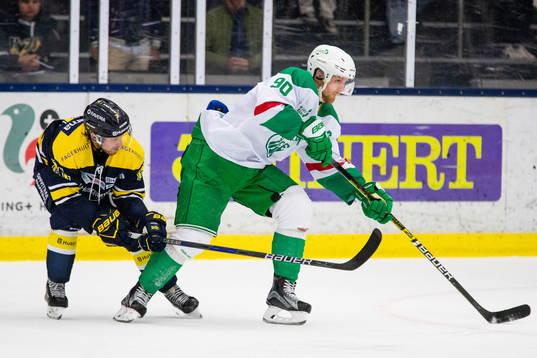 s Mattias Tedenby och Rögles Ted Brithén