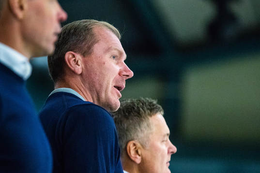 s tränare Johan Lindbom