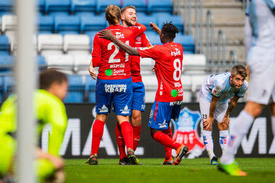 Helsingborgs Charlie Weberg jublar