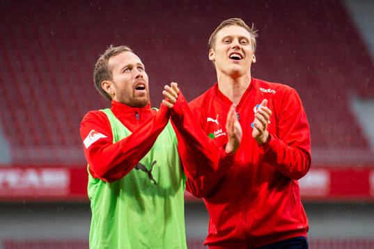 Helsingborgs Anda Runar Bjärnason jublar