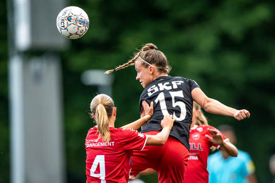 Göteborgs Julia Zigiotti Olme mot Limhamn Bunkeflos Elin