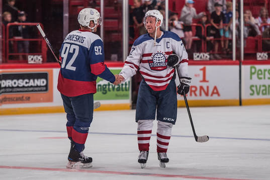 Kapten Gabriel Landeskog för All-Stars Syd och kapten för