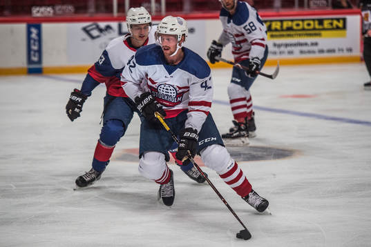 forward Joakim Nordström