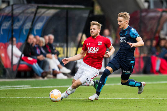 Bläddra bland fler bilder av Football, Eredivisie, AZ Alkmaar - Vitesse