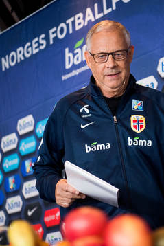 Lars Lagerbäck, head coach of Norway, presents the team