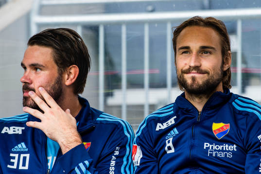 Djurgårdens målvakt Tommi Vaiho och Kevin Walker