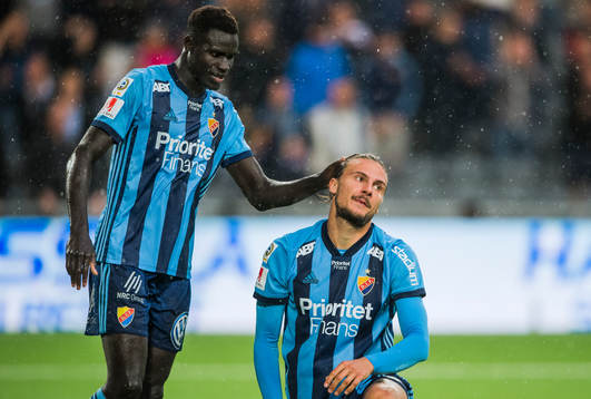 Djurgårdens Erik Johansson och Aliou Badji deppar