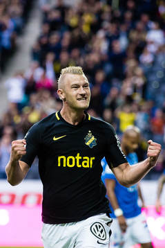 s Robin Jansson jublar