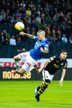 s Tarik Elyounoussi
