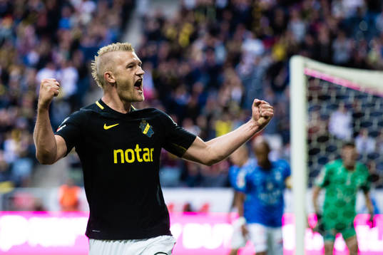 s Robin Jansson jublar