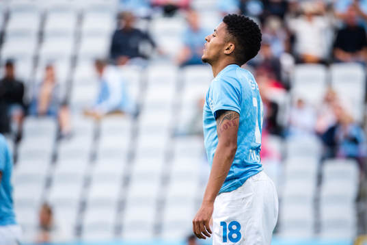 Malmö FFs Romain Gall deppar