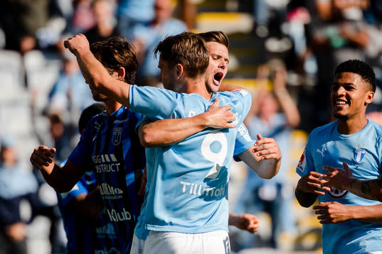 Malmö FFs Marcus Antonsson jublar med Markus Rosenberg