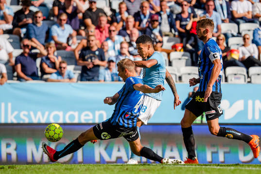 Malmö FFs  Romain Gall gör 3-0