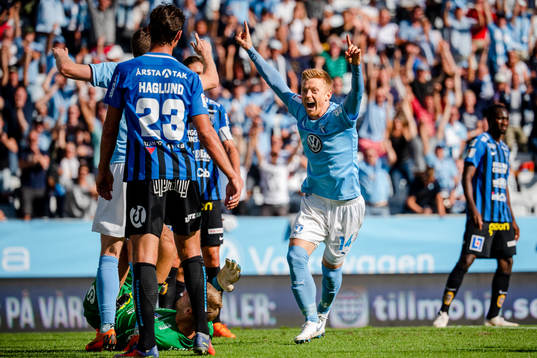 Malmö FFs  Anders Christiansen jublar