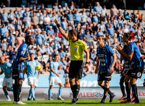 Sirius Moses Ogbu får en varning