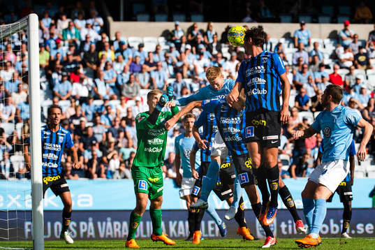Malmö FFs Anders Christiansen gör 4-0 bakom Sirius