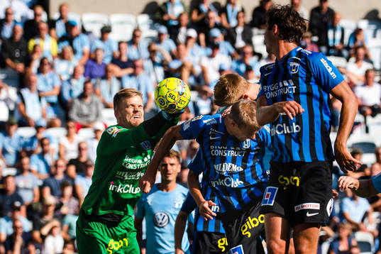 Malmö FFs Anders Christiansen gör 4-0 bakom Sirius