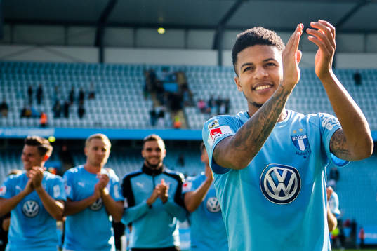 Malmö FFs Romain Gall jublar