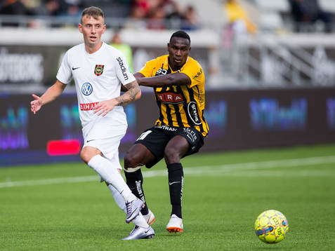 Brommapojkarnas Petar Petrovic Elohor Ekpolo