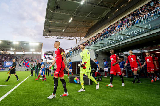 Vito Wormgoor and goalkeeper Samuel Sahin-Radlinger of Brann
