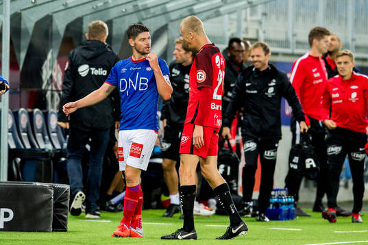 Daniel Fredheim Holm of Vålerenga and Kristoffer Barmen of