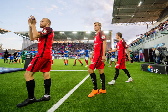 Taijo Teniste and Steffen Lie Skålevik of Brann