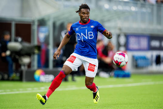 Sam Adekugbe of Vålerenga