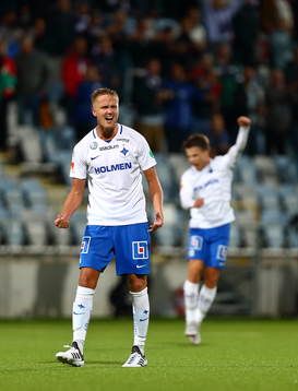 Kasper Larsen och Simon Skrabb jublar