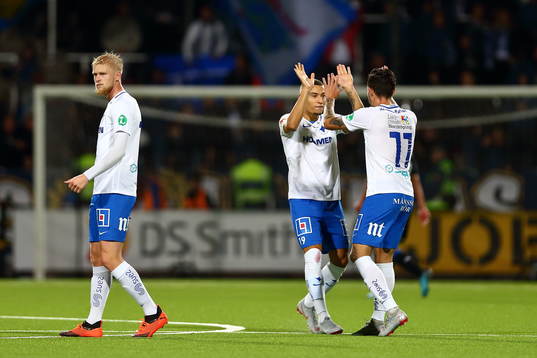 Norrköpings David Moberg Karlsson och Jordan Larsson jublar