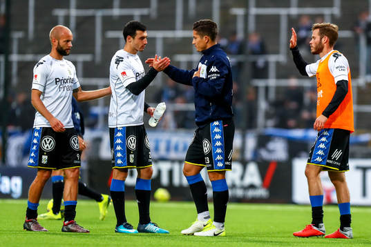 IFK Göteborgs spelare värmer upp