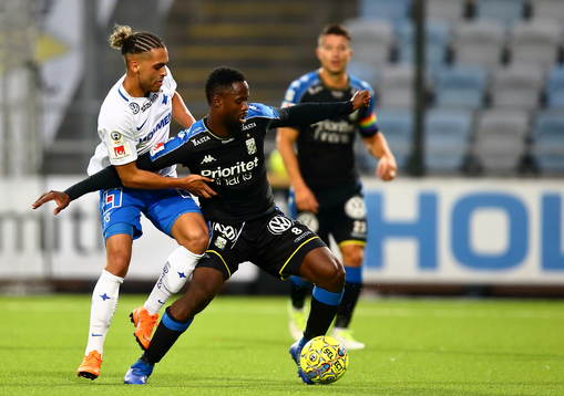 Norrköpings Alexander Jakobsen och IFK Göteborgs Vajebah
