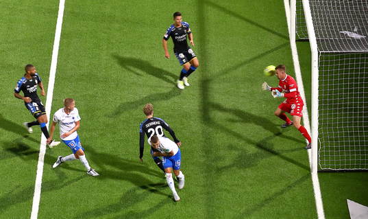 Avgörande mål 2-1 i förlängning av Norrköpings Kasper