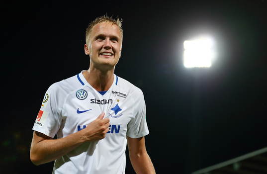 Norrköpings Kasper Larsen  jublar