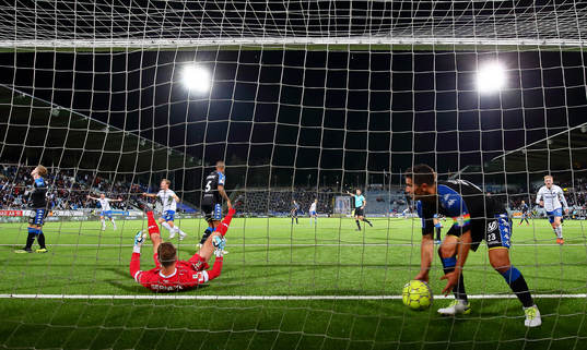 Mål 2-1 av Norrköpings Kasper Larsen