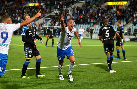 Norrköpings Kasper Larsen jublar