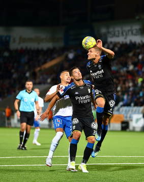 IFK Göteborgs David Boo Wiklander  och Carl Starfelt