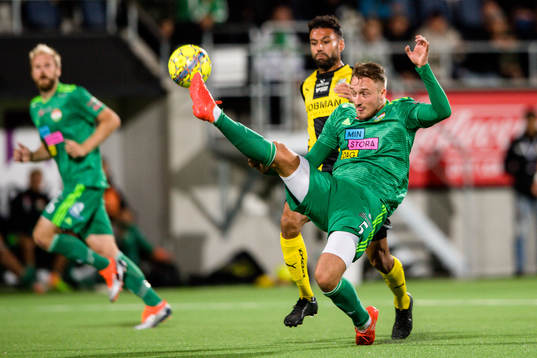 Hammarbys Imad Khalili och Dalkurds Smajl Suljevic