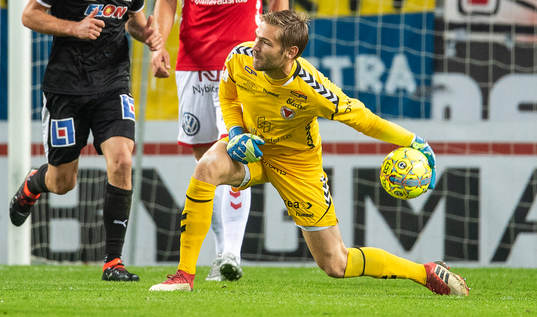 Kalmars målvakt Lucas Hägg-Johansson