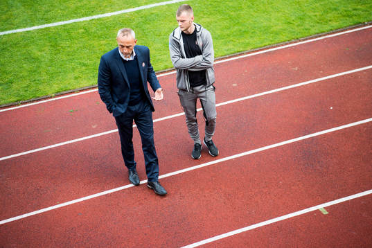 Lars Bohinen, head coach of Aalesund, and Adam Örn