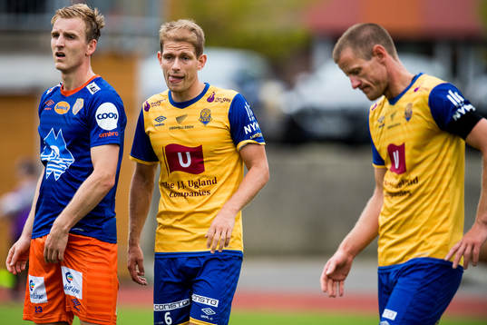 Torbjørn Agdestein of Aalesund and Mathias Wichmann of Jerv