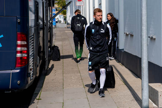 Anders Christiansen of Malmö FF arrive at their hotel